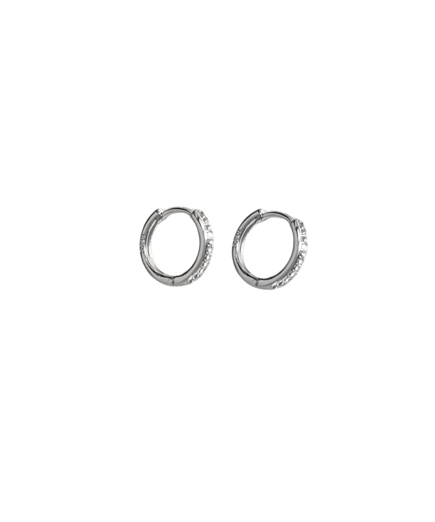 stone line hoop pierce
