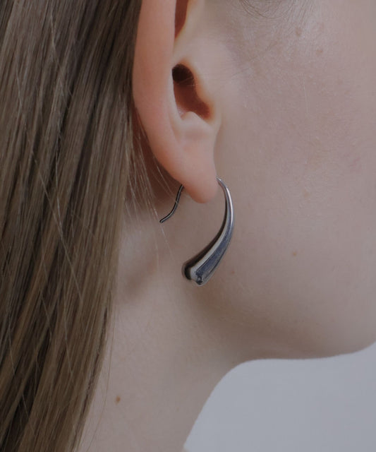 drop silhouette pierce