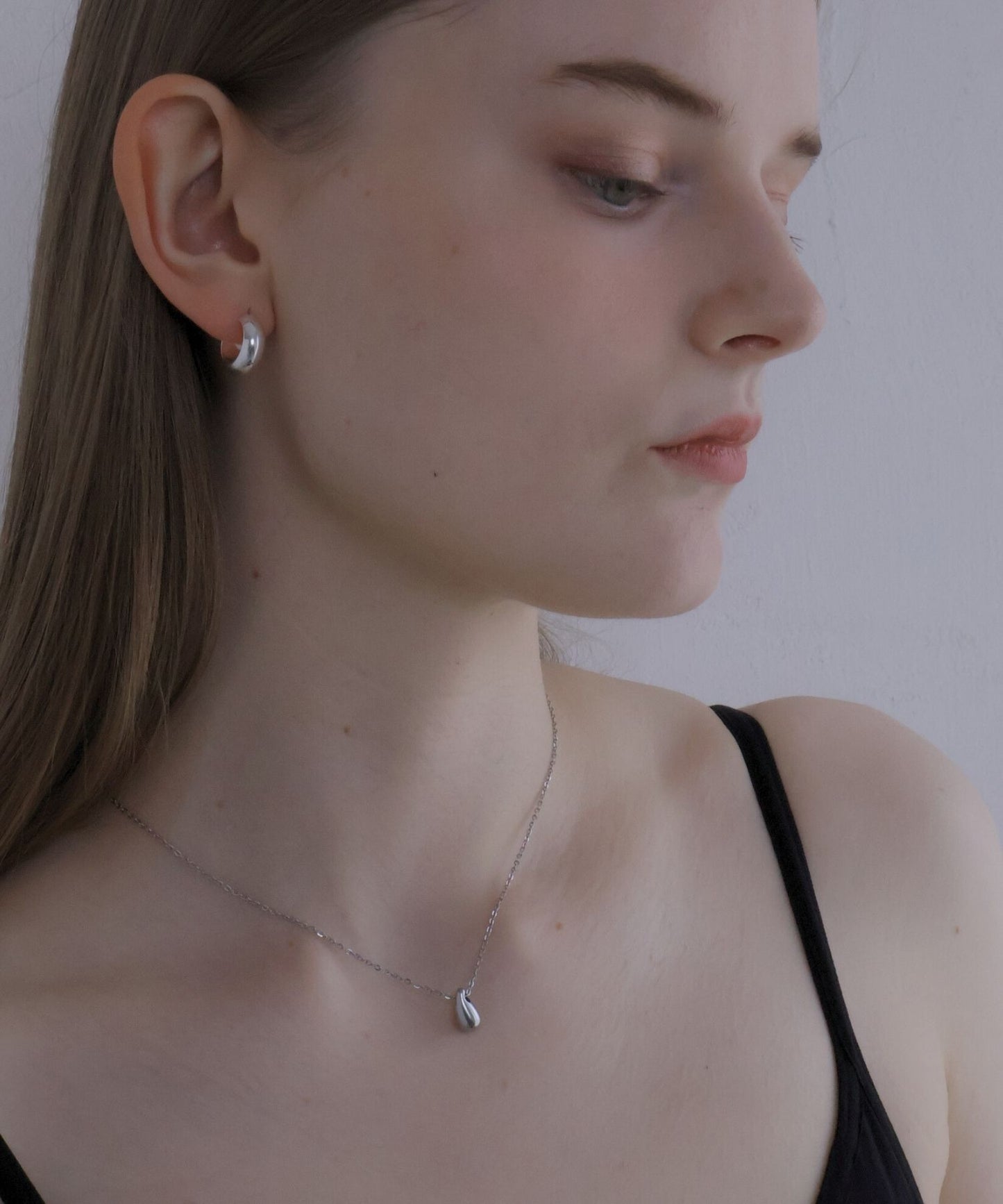 drop necklace
