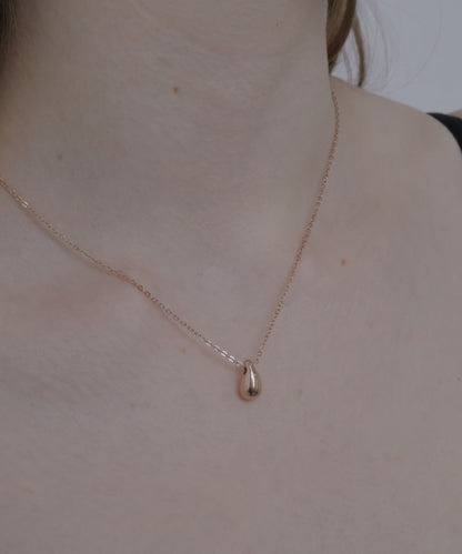 drop necklace