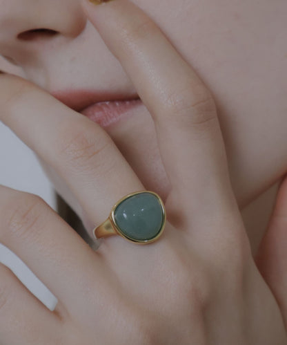 stone oval ring