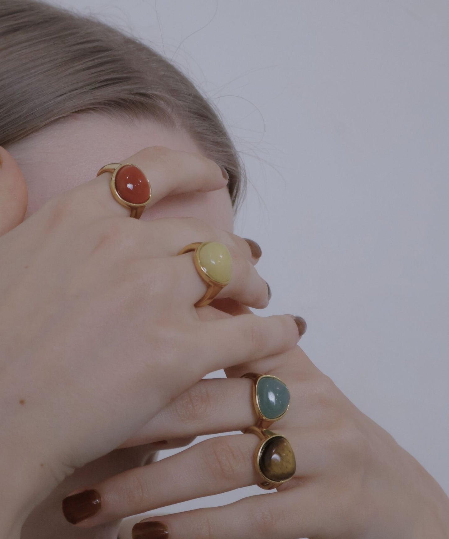stone oval ring