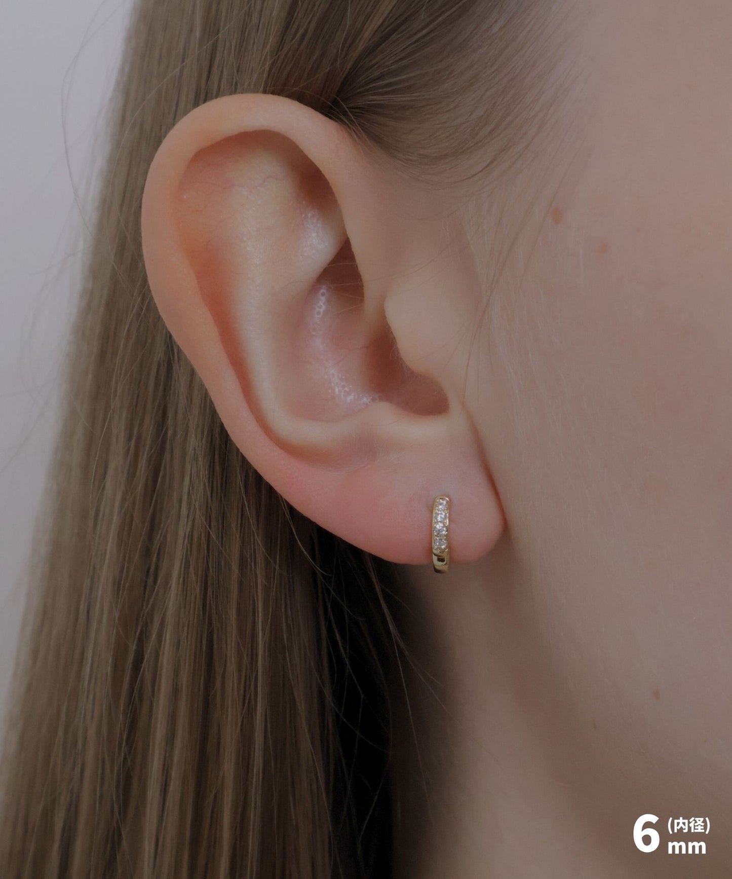 stone line hoop pierce