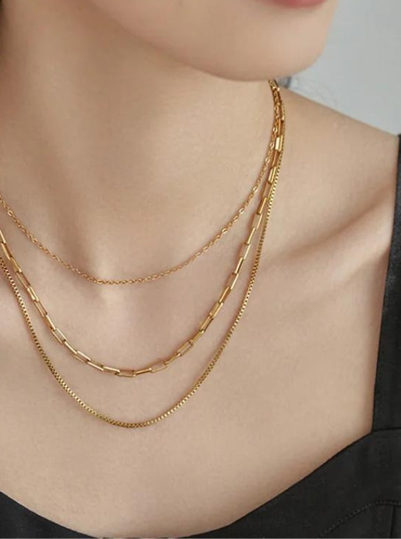 triple chain necklace